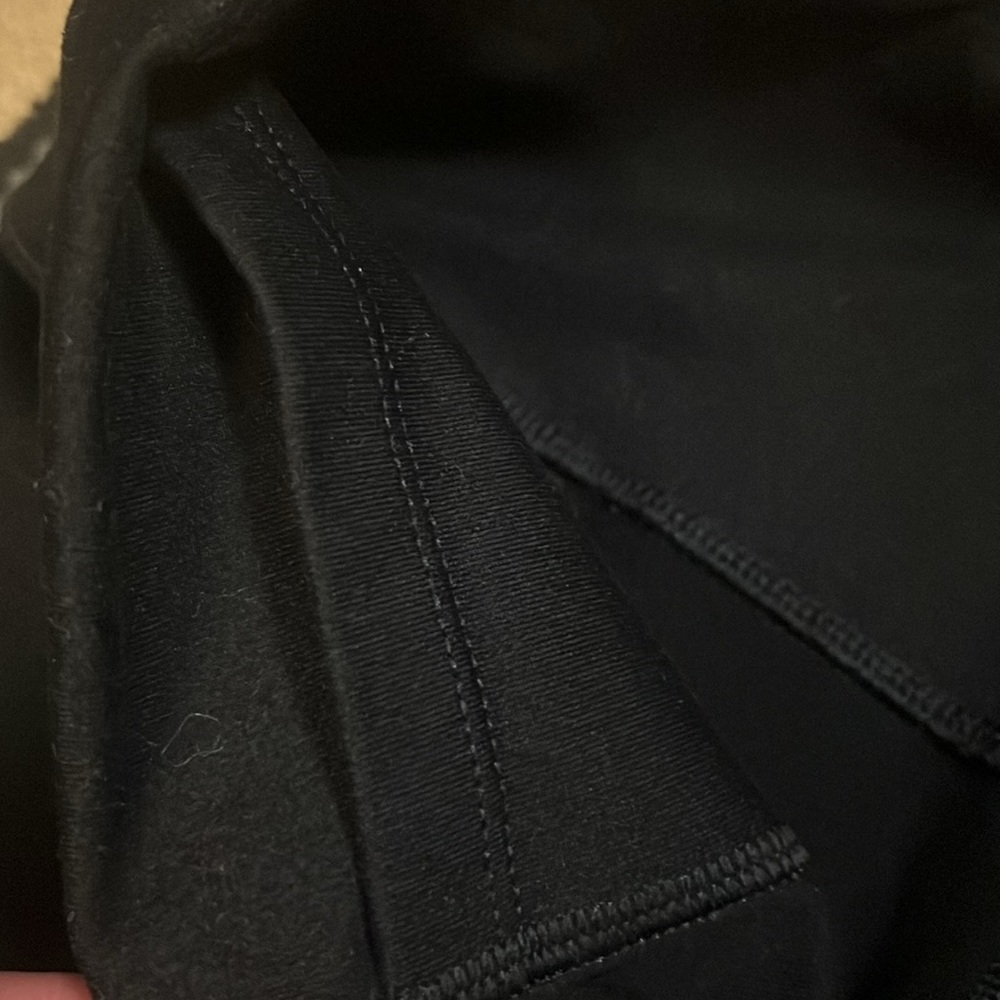 Fabletics, size medium, used - Picture 3 of 4